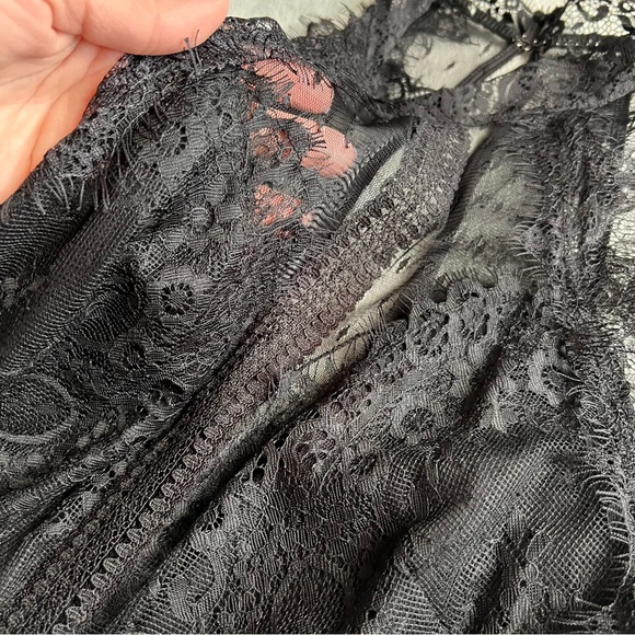 NWT Express Halter Lace Pieced Cutout Evening Cocktail Jumpsuit Solid Black - Picture 7 of 17